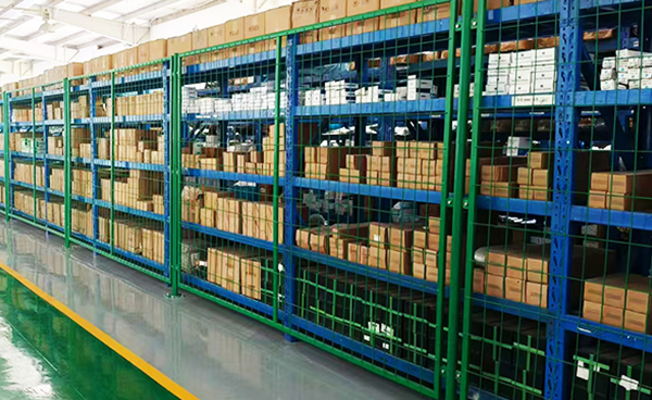 Hyper-Customized Production Lines